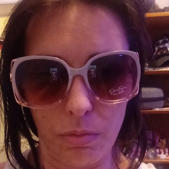 Jessica simpson sunglasses new with tags - Picture 2 of 6